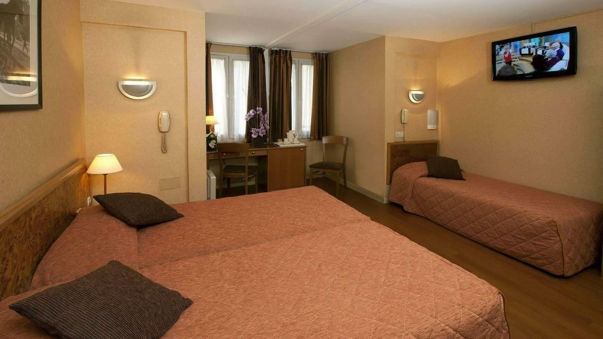 Diese Bastille Hotel 3*